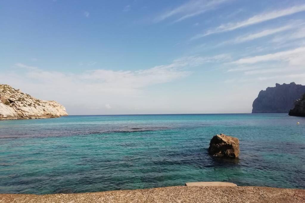 La Miranda Villa Cala de Sant Vicenc Buitenkant foto