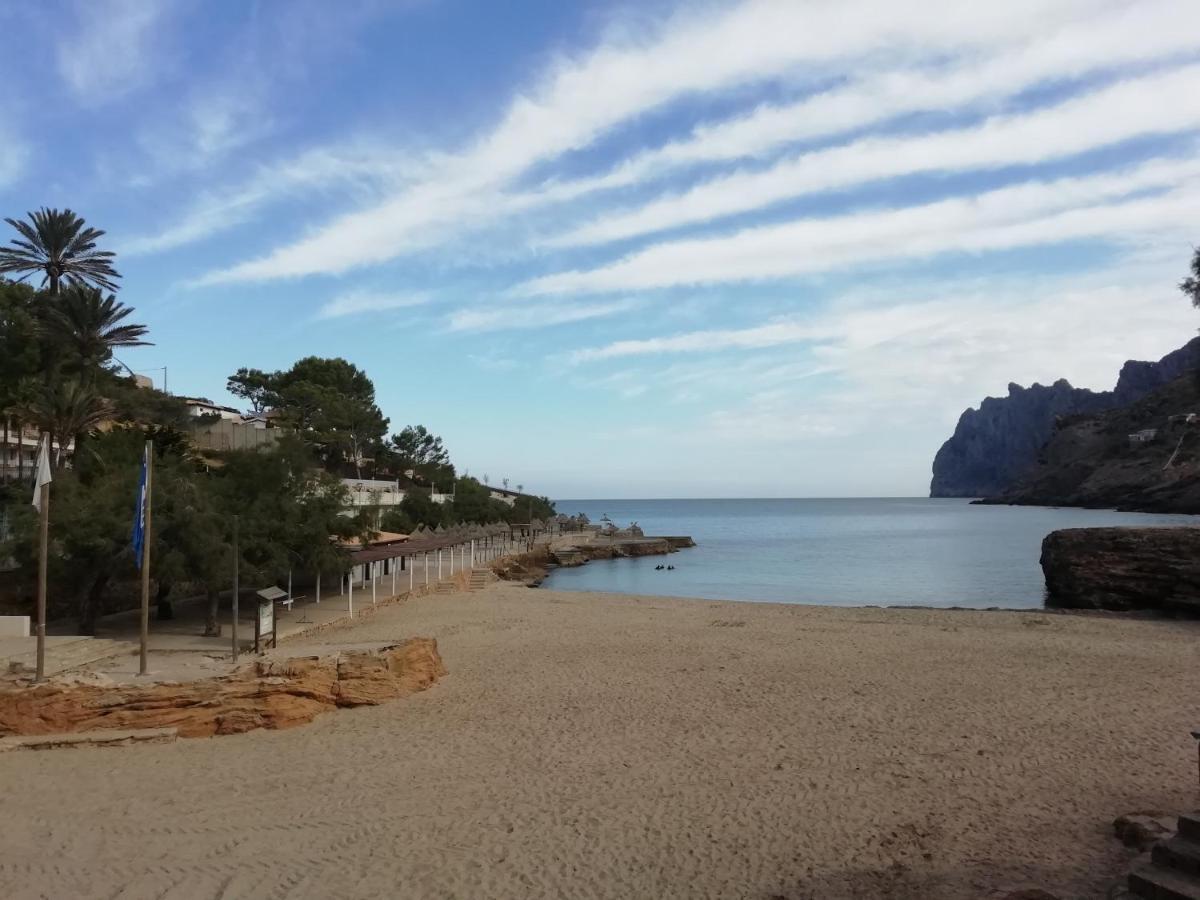 La Miranda Villa Cala de Sant Vicenc Buitenkant foto